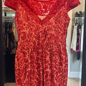 CALVIN KLEIN red sequined knee length dress sheet neckline nude lining size 8